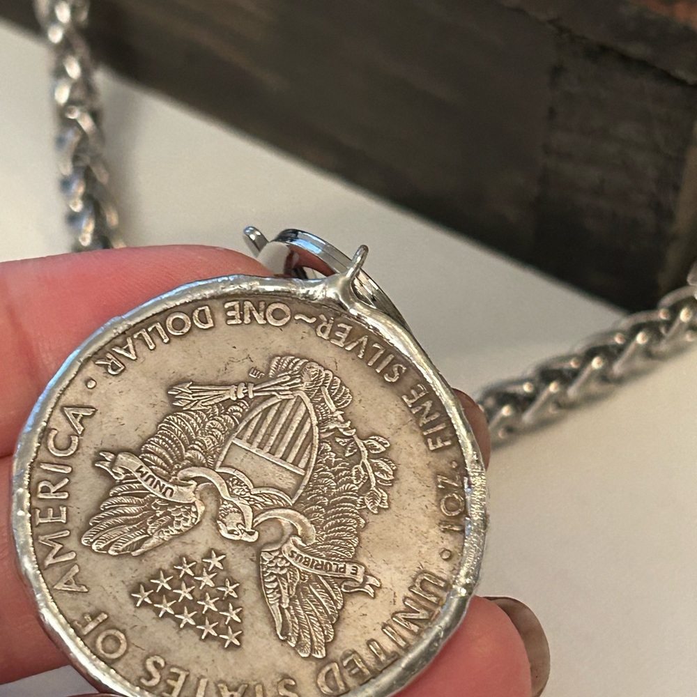 Silver Coin Pendant Necklace Lady Liberty - Picture 6 of 9